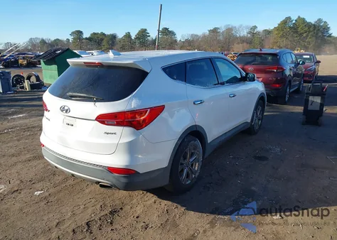 2015 Hyundai Santa Fe Sport 2.4L from USA, damaged, VIN 5XYZT3LBXFG247171